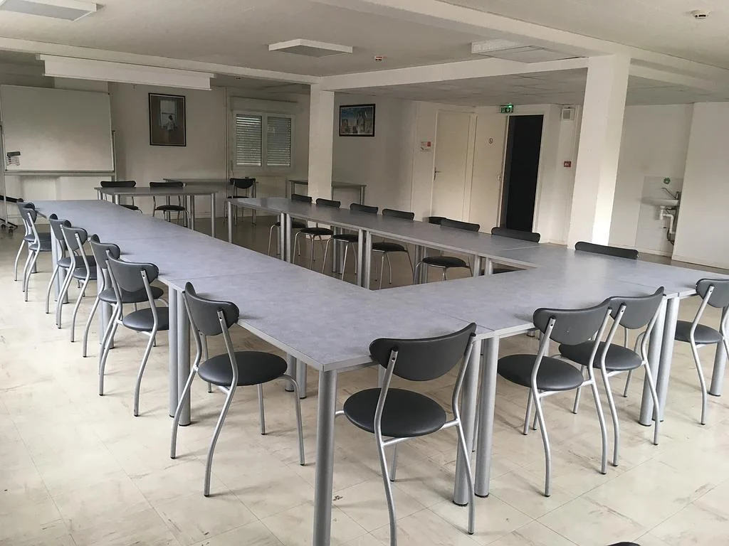 Salle de réunion - Résidences Jeunes Acacias Colombier à Orléans