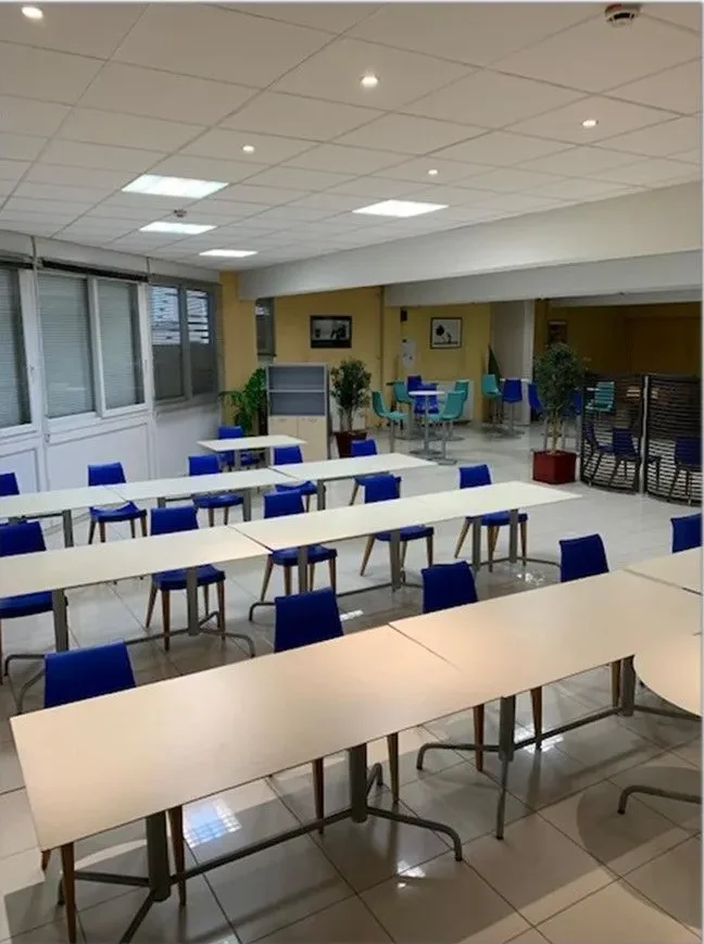 salle de réunion 1- Établissement Acacias